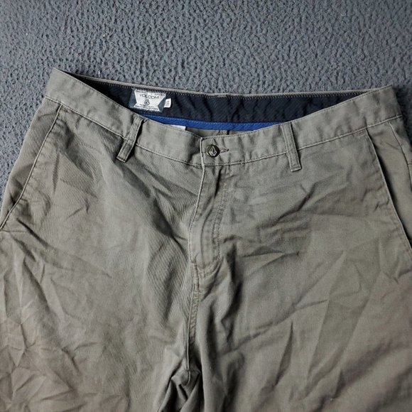 Volcom Chino Shorts Mens Size 34 x11 Beige Cotton Skater Casual - Picture 6 of 10